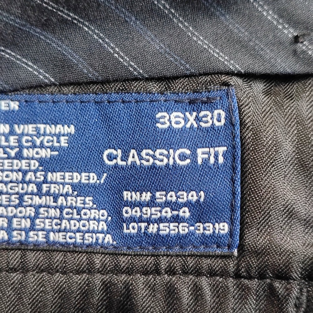 Stafford Mens 36x30 Classic Fit Dress Pants Black Performance Dark Academia - Picture 6 of 8